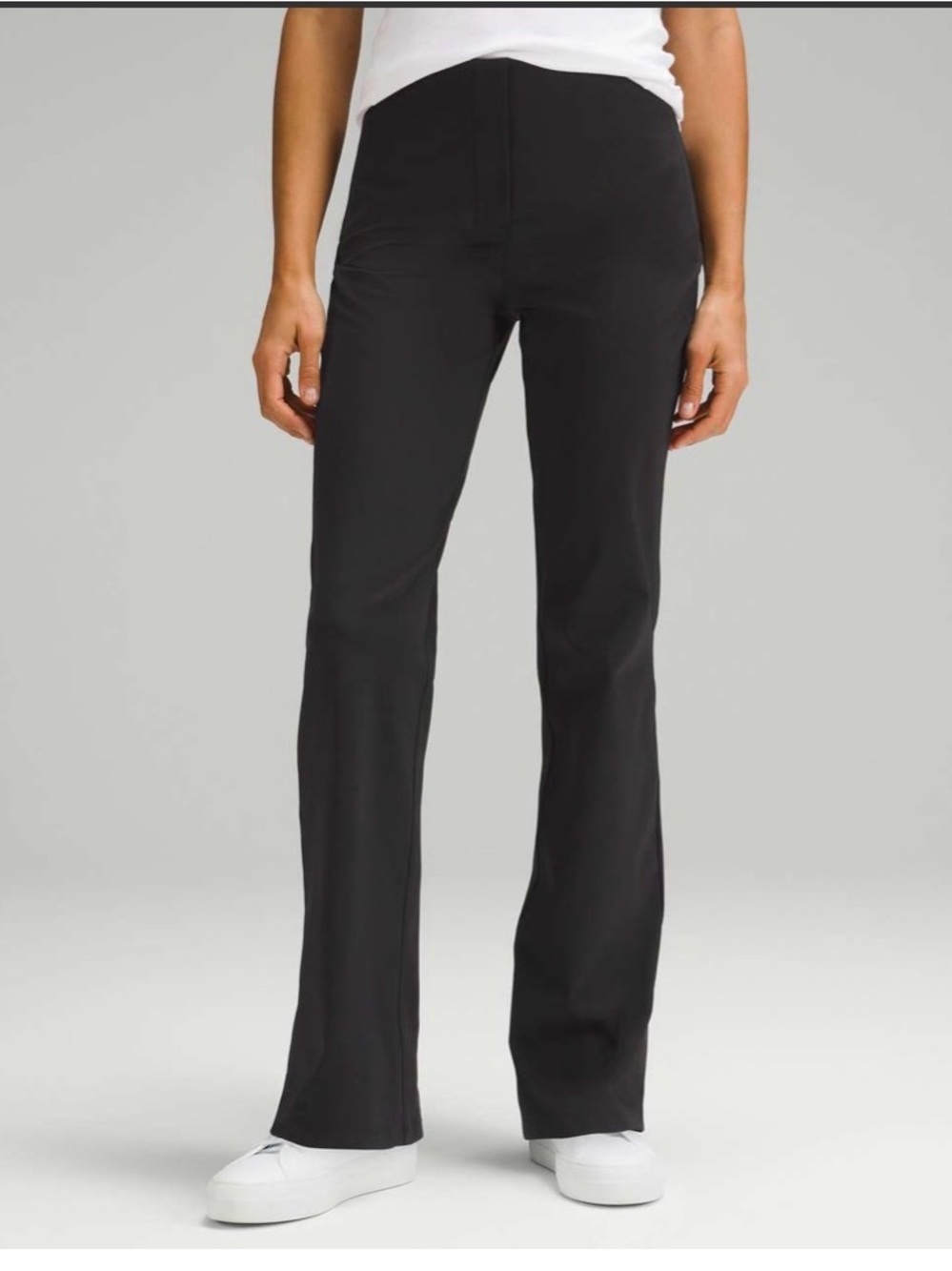 Lululemon Smooth Fit Pull-On High-Rise Pant. Size 4. $148 retail